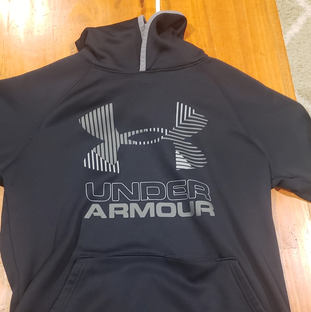 2 boys hoodies